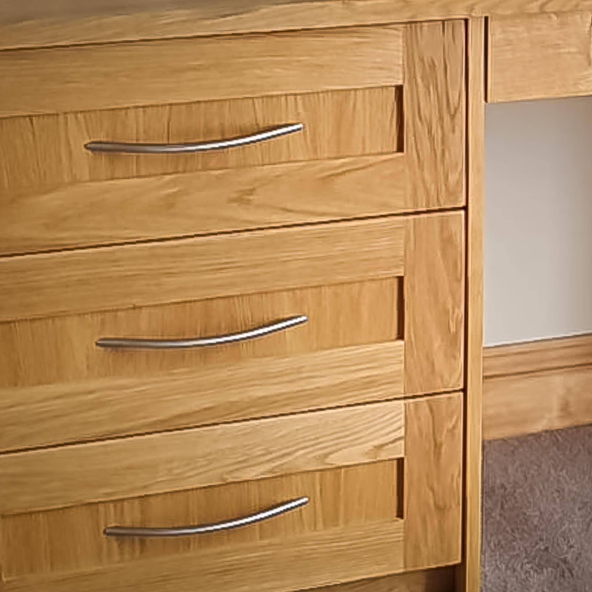 Oak Draws grain matching Oak Draws grain matching
